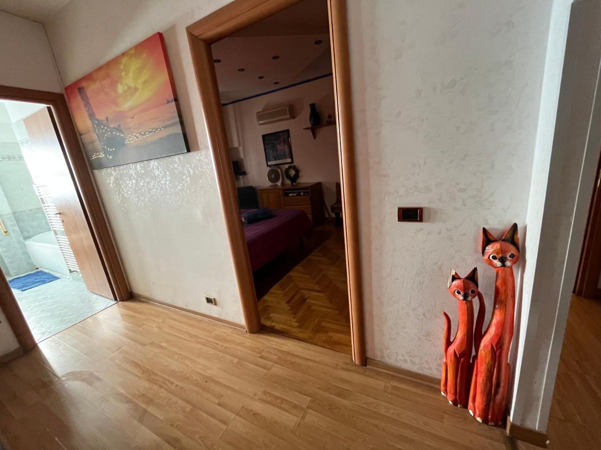 רומא Julias Domus, T Apartment, Metro C מראה חיצוני תמונה